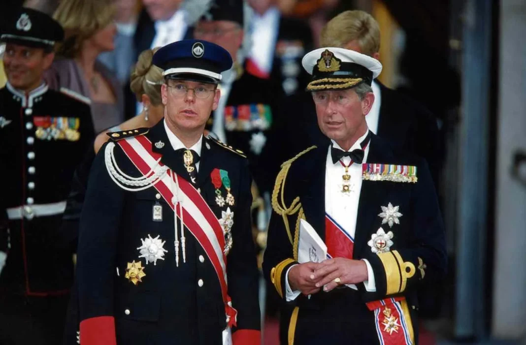 Roi Charles III et le prince Albert de Monaco